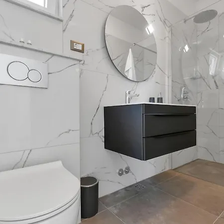 Vranjes Appartamento Makarska