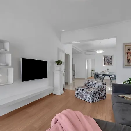 Appartamento Vranjes Makarska