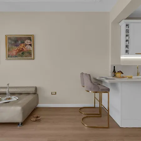 Vranjes Apartment *